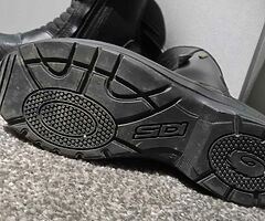 New in box ladies motorcycle boots Sidi size 5