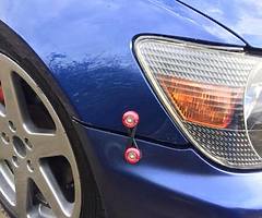 Lexus is200
