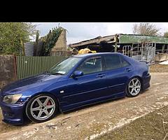 Lexus is200 - Image 5/5