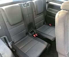 2016 Volkswagen Touran - Image 9/10