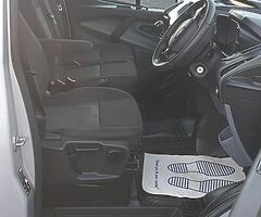 2017 Ford transit custom