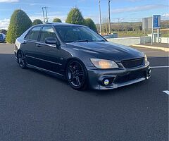 2002 Lexus IS 200