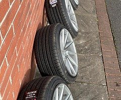18” Directionals - Image 6/7