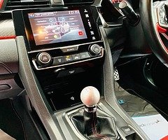 2018 Honda Civic Type R GT Turbo - Image 9/10