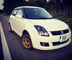 Suzuki Swift 1.3Automatic Perl White