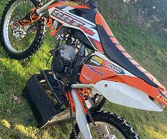 2013 ktm 125 well looked after was bought a year ago and has bearly been used it just sits there - Image 6/7
