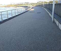 Resin Driveways, Patios, Paths and Courtyards - Image 9/10