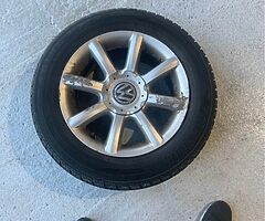 2015 Alloys Volkswagen - Image 4/5