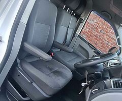 2014 Volkswagen Transporter - Image 9/10