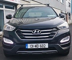 2013 Hyundai Santa-Fe/7 seater/Leather/165k kms