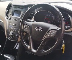 2013 Hyundai Santa-Fe/7 seater/Leather/165k kms - Image 6/10