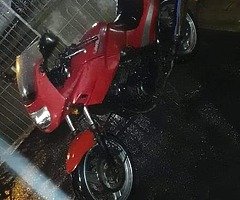Kawasaki gpz500s