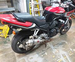 2000 Yamaha Fazer - Image 6/10