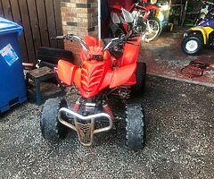 2001 Quads wanted any condition  100