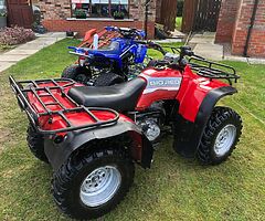 1996 Honda big red  1996 4x4 300cc