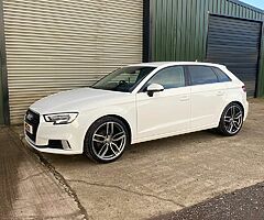 2017 Audi A3 - Image 7/10