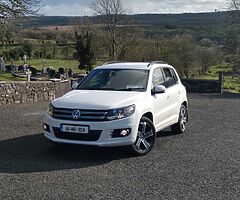 2014 Volkswagon tiguan - Image 3/10