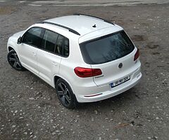 2014 Volkswagon tiguan - Image 6/10