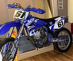 Yamaha YZ450F ￼