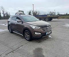 2014 hyundai santa fea 7 seater - Image 8/8
