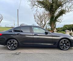 2017 BMW Series 5