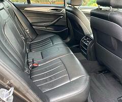 2017 BMW Series 5 - Image 6/10
