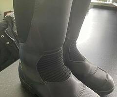 Ladies motorcycle items - Image 3/3