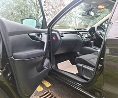 2016 Nissan Qashqai - Image 9/10