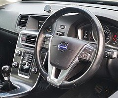 141 Volvo S60 1.6d/Only 115k mls/Leather/High spec/Manual - Image 10/10