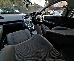 2014 Peugeot 5008 - Image 5/10