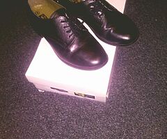 Ladies Cadet Shoes size4