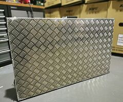 MMI Aluminium Motorcycle Race Table Bench - Image 4/10