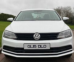 2015 Volkswagen Jetta - Image 4/10
