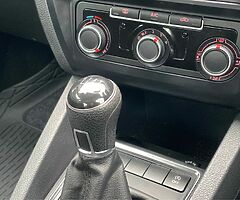 2015 Volkswagen Jetta - Image 10/10