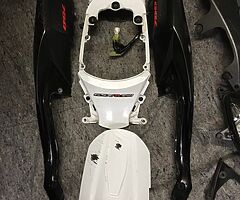 2008-10 gsxr 600 and 750 parts - Image 3/4
