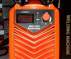 Brand new german manufactured 250AMP inverter welders Free delivery nationwide - Image 3/6