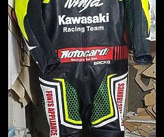 Customized suit included boots gloves complete set with original quality price is 450£ - Image 7/10