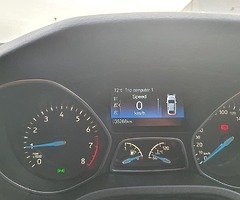 Ford Focus ST-Line 1.0 ecoboost - Image 6/9
