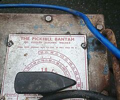 Oil filled welder