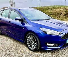 172 Ford Focus ST Line - Image 7/10