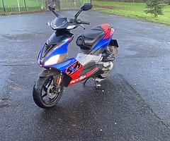 aprilia sr 50