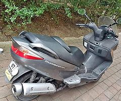 Suzuki burgman 125