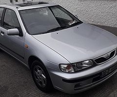 Nissan almera
