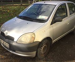 2001 toyota Yaris - Image 4/8