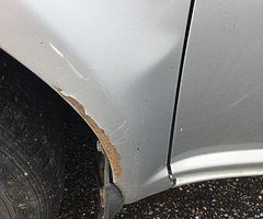 2001 toyota Yaris - Image 8/8
