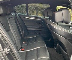 2012 BMW Series 5 - Image 4/10
