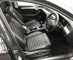 2016 Volkswagen Passat - Image 3/10