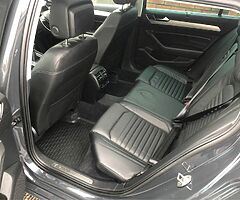 2016 Volkswagen Passat - Image 6/10