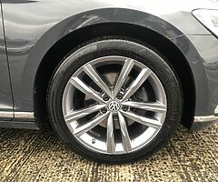 2016 Volkswagen Passat - Image 7/10