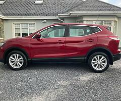 2014 NISSAN QASHQAI 1.5 DIESEL SAT-NAV NCT/TAXED 165000 KMS - Image 4/10